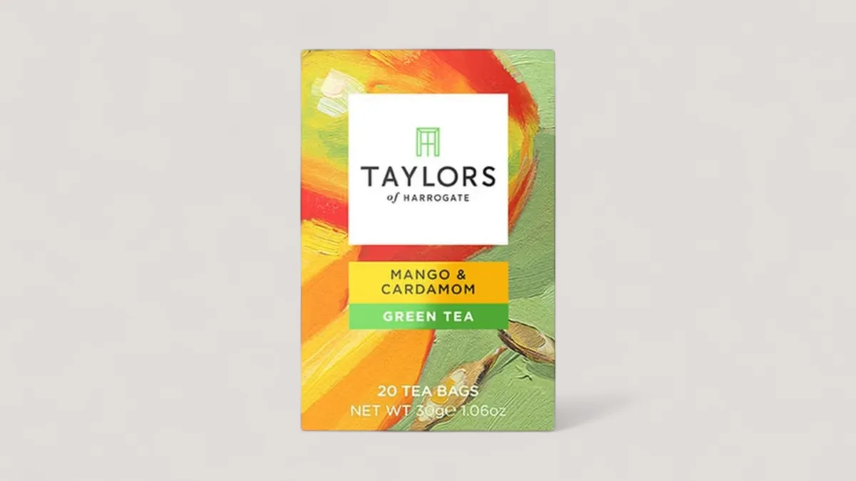 Green Tea with Mango and Cardamom