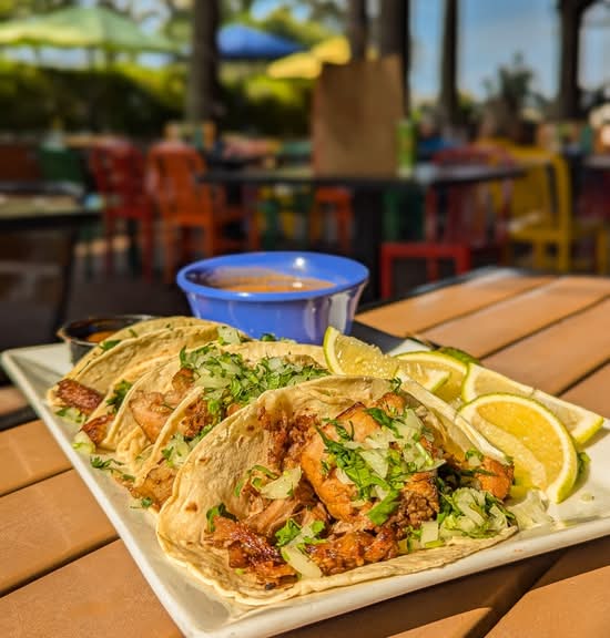 Tacos de Carnitas*