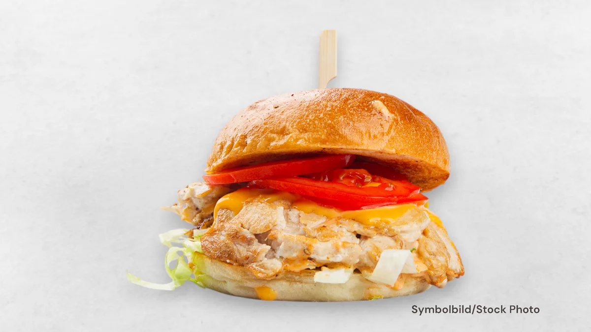 Honig Chicken Burger