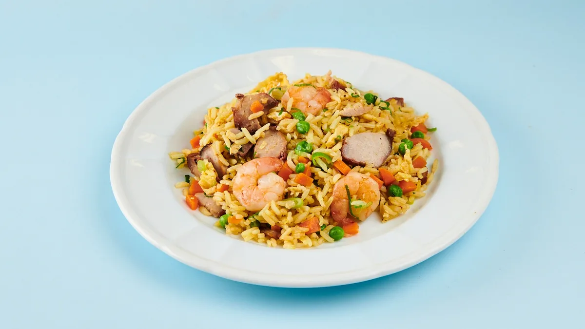 6. Yang-Zhou Special Fried Rice