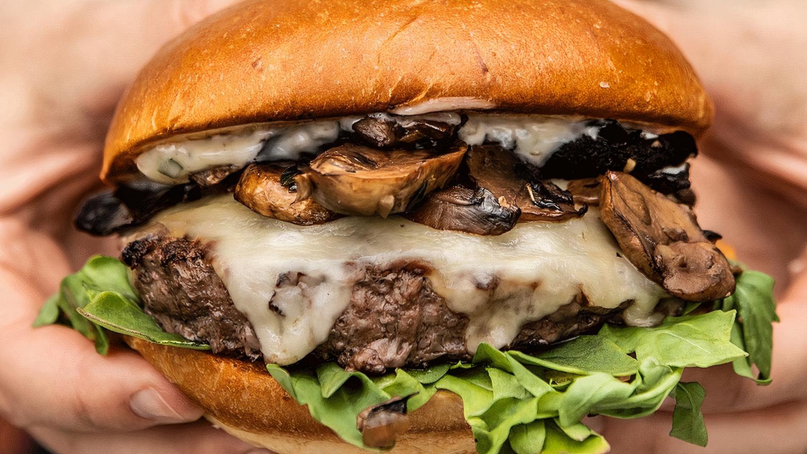 Magic Mushroom Burger* (Burgers)