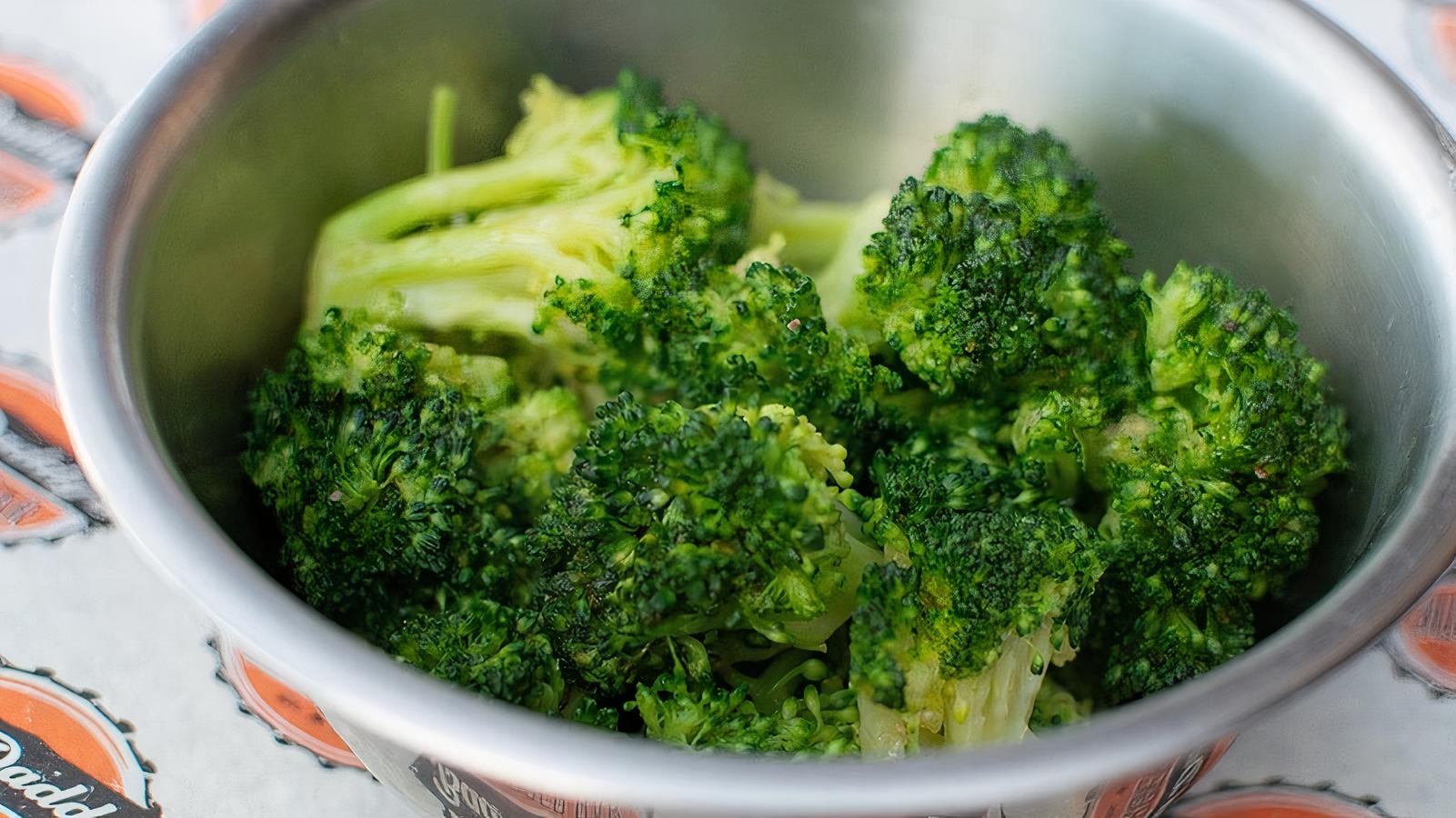 Steamed Broccoli