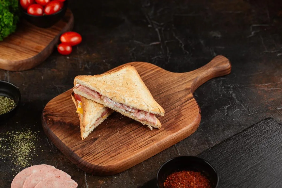 Tost veçina