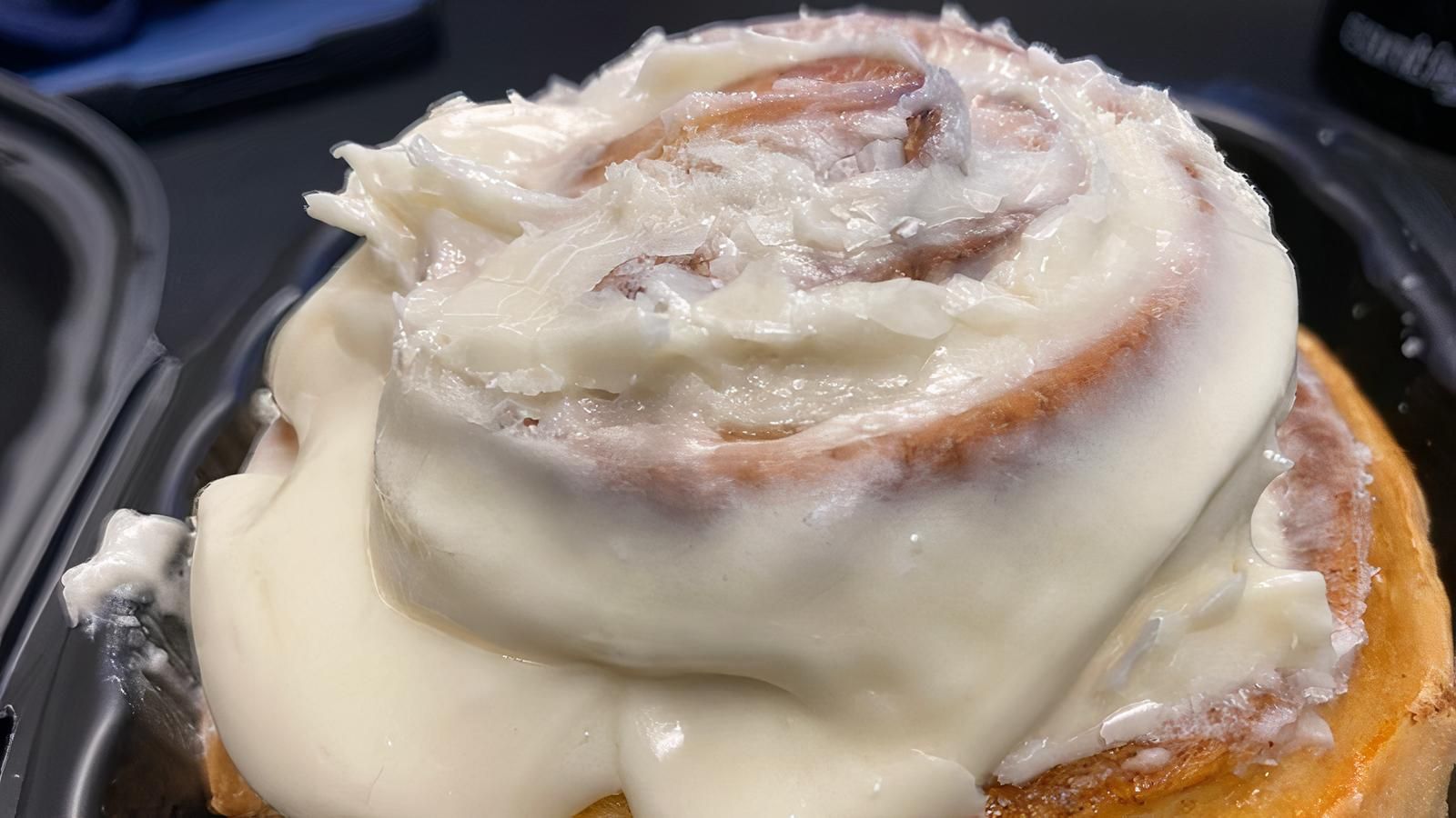 Jumbo Cinnamon Bun
