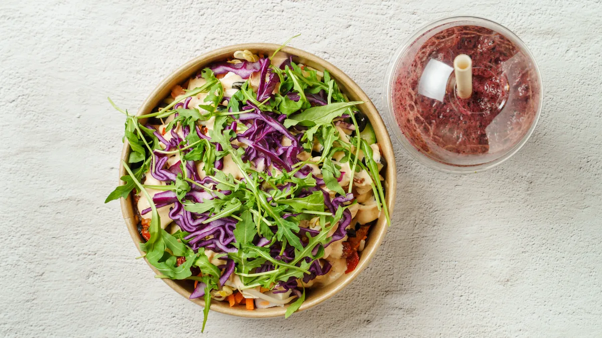 Salat + friskpresset juice