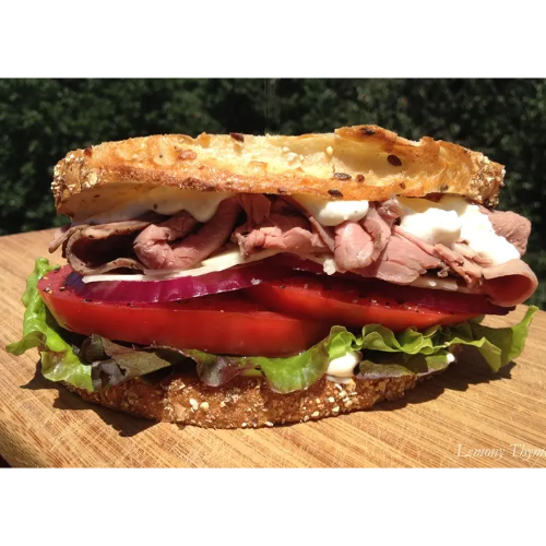 Roast Beef Reuben Clásico
