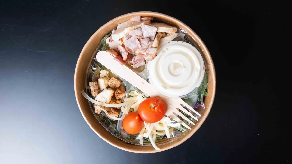 Caesar's Salad with Chicken