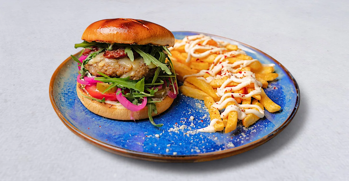 Baku lounge burger
