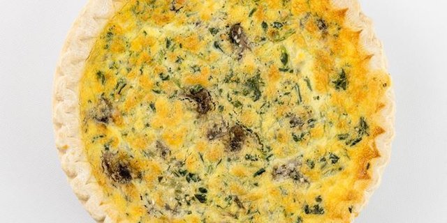 Broccoli and Cheddar Quiche