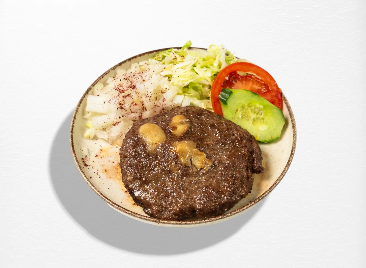 Pljeskavica gefüllt mit Käse