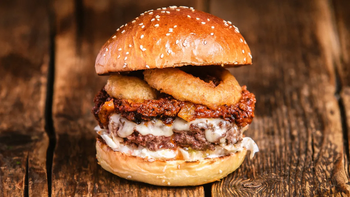 SLOPPY JOE BURGER