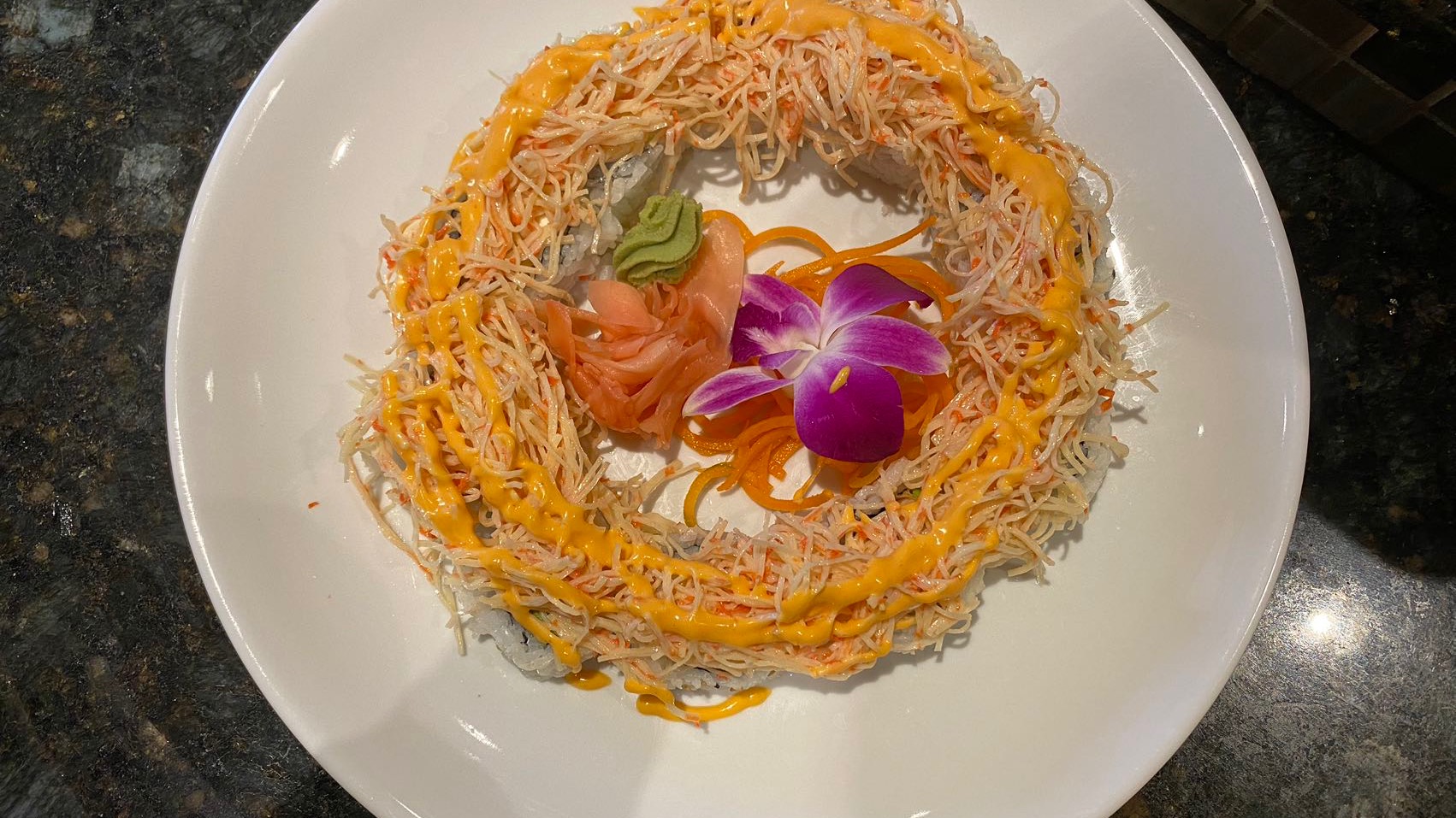 Dancing krab roll