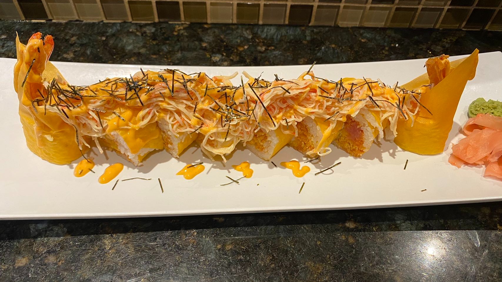 Mango by the sea roll