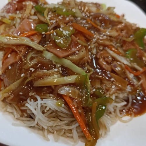 Fideos Arroz Salteado con Vegetales