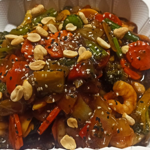 Vegetales Salteado Pollo y Camarones