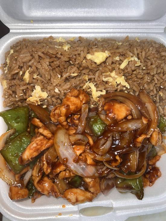 C15. Pepper Chicken with Onion Combo———-C#青椒鸡（晚