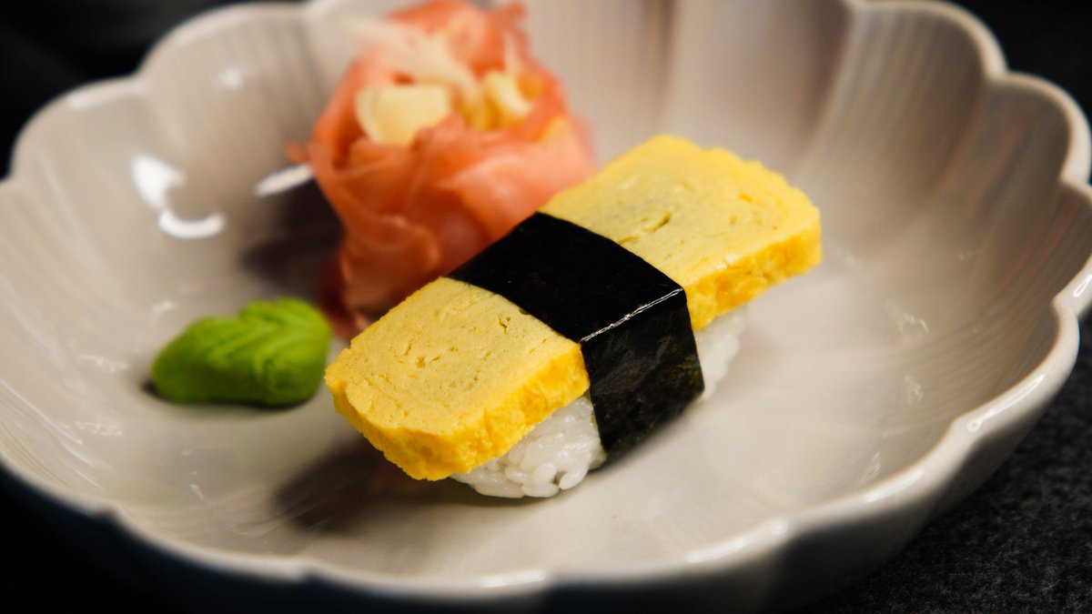 Japán tojáslepény nigiri