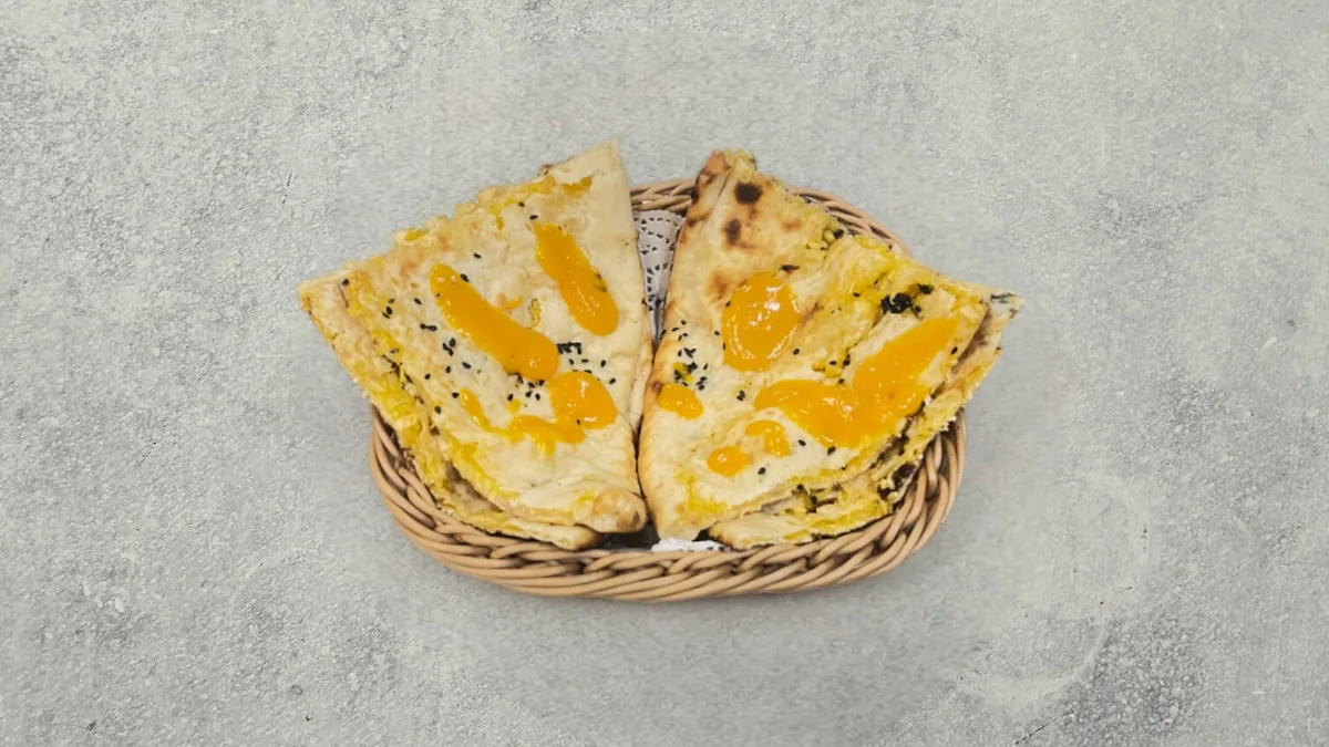 Mango Kulcha