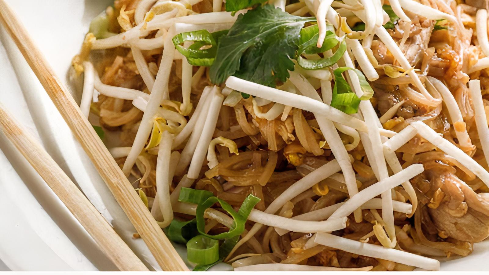 26. Pad Thai