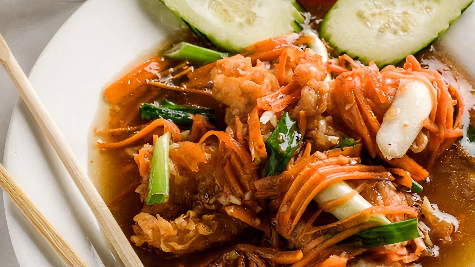 42. Tod Kra Thiam: Garlic Sauce