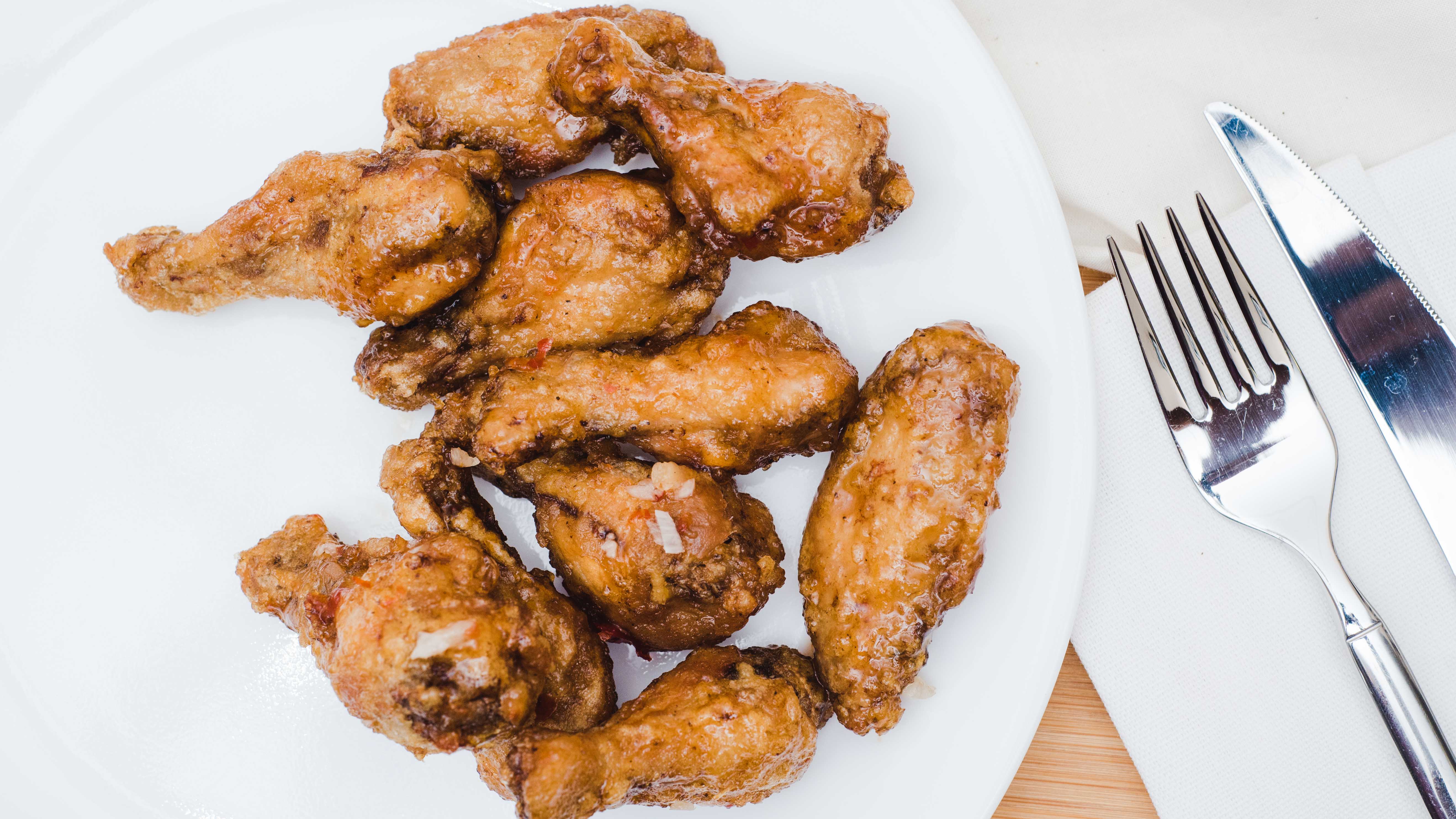 6. Bangkok Wings