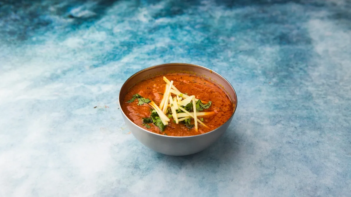 Bárányhús Curry Zöldéségekkel