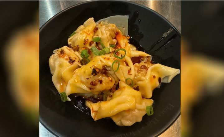 Wonton In Sichuan Red Chili Oil-红油抄手