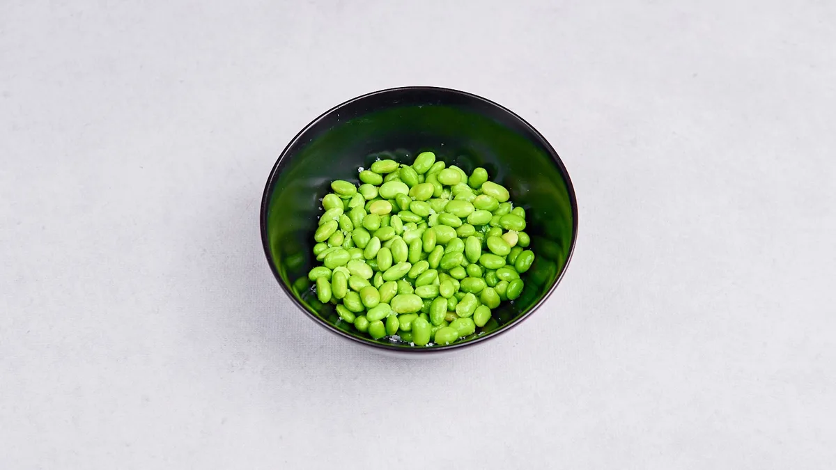 Edamame z wędzoną solą