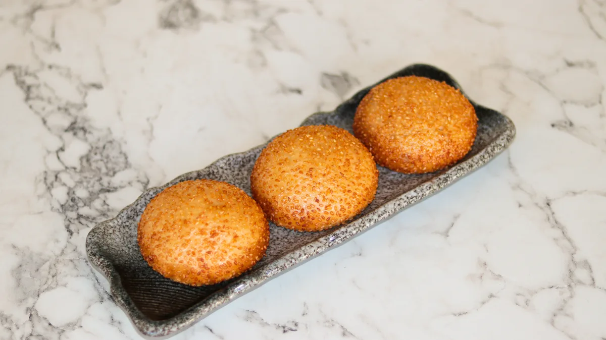 20. Crispy Char Siu Pork Bun (3 pcs)