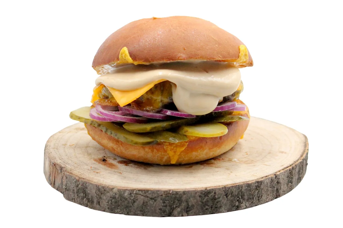 ZESTAW CHEESEBURGER + PIECZONE ZIEMNIAKI