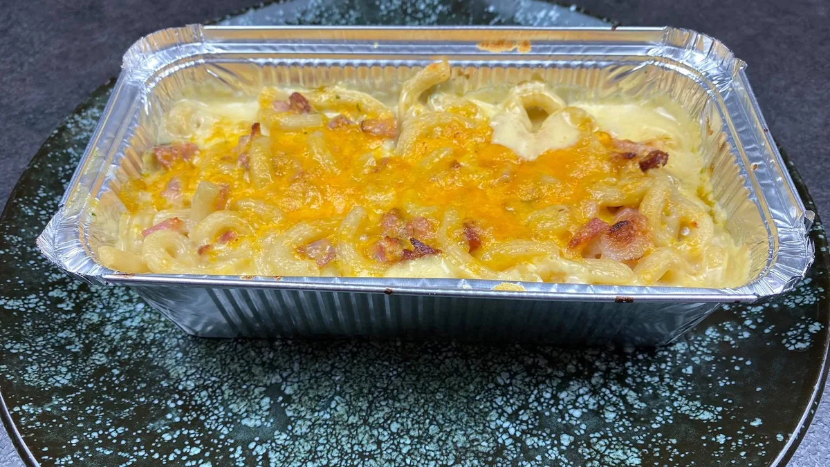 Kemencés csirkemelles mozzarellás maccheroni