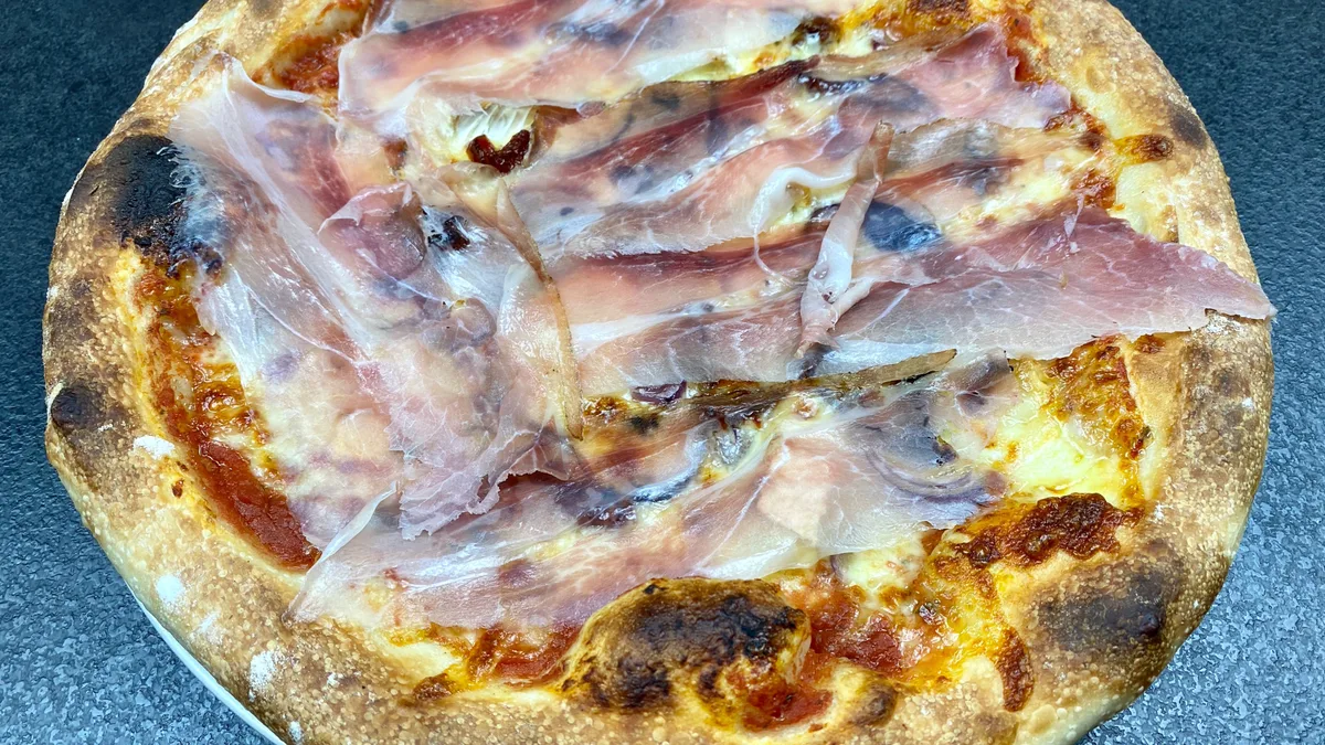 Pizza au camembert pizza (33cm)
