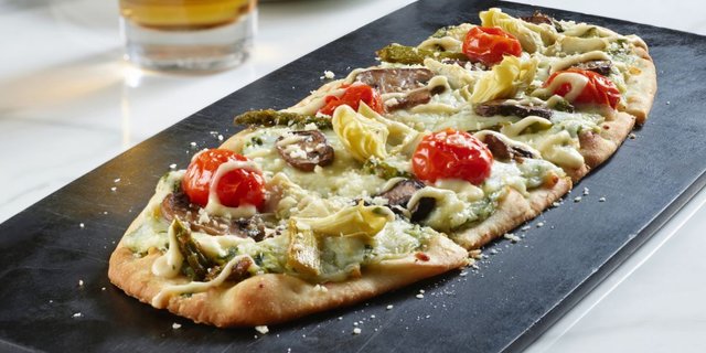 Truffle Mushroom and Asparagus Flatbread