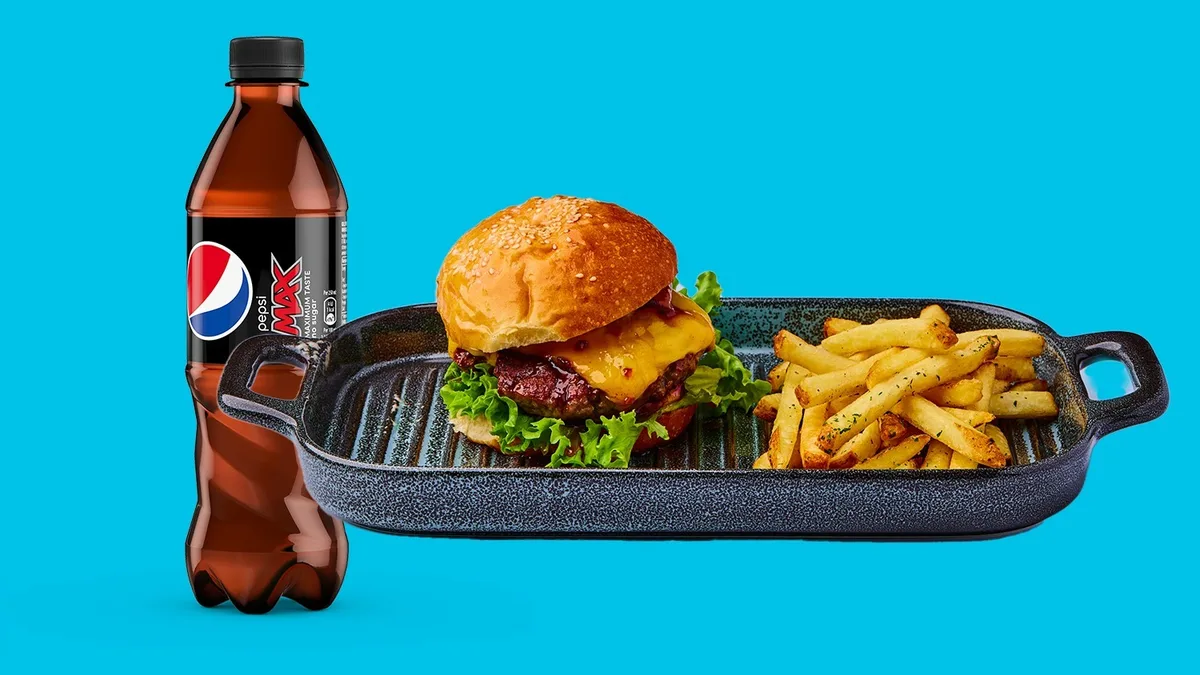 Coas Hamburger med pepsi max