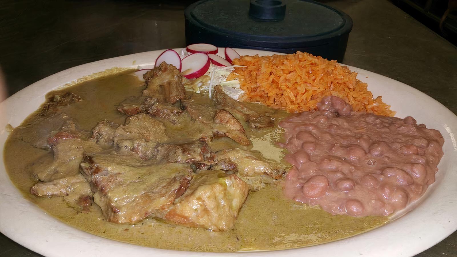 Carnitas en Salsa Verde