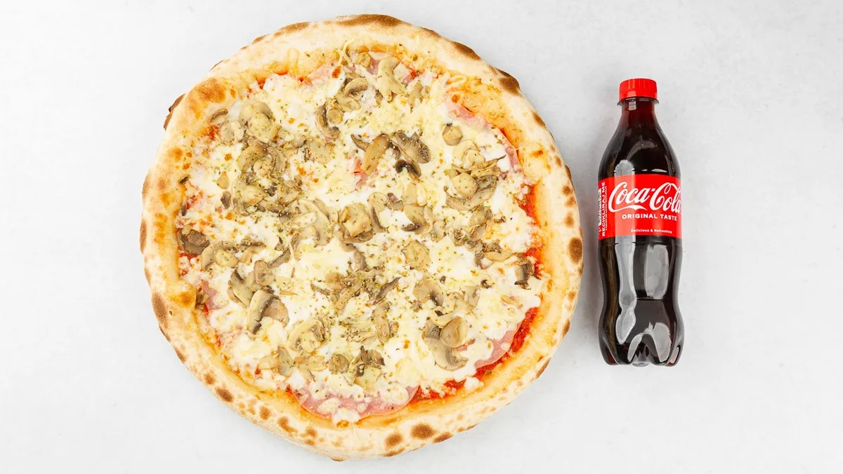 Pizza Baron in Coca-Cola 0.5 l