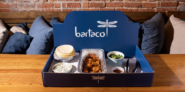 falafel taco tray