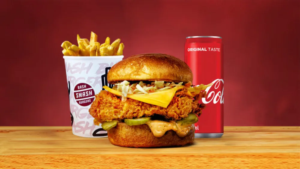 Original chicken burger + pomfrit + Coca cola 0.33l