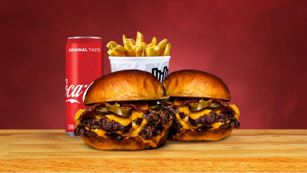 XL 2 x Smoke BBQ double burger + 1 x pomfrit + 1 x Coca Cola 0,33l