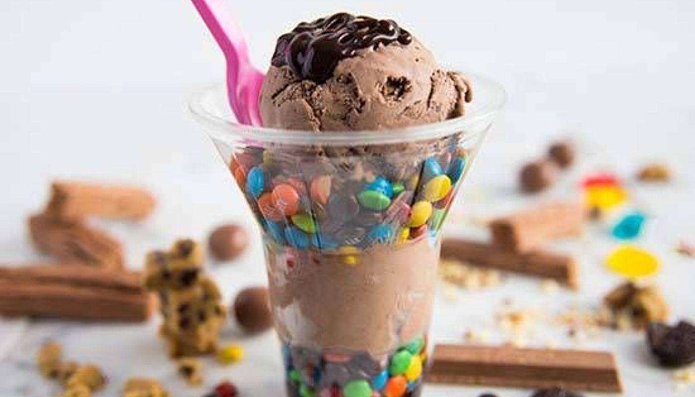 Choc Rainbow Royale