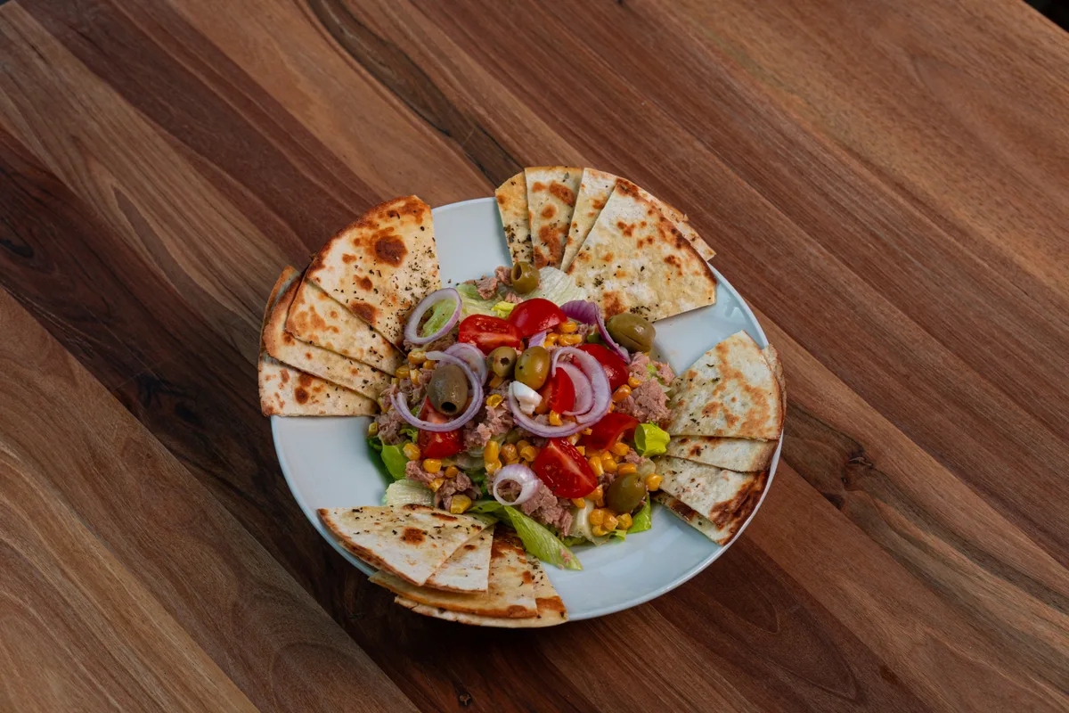 Tuna salata