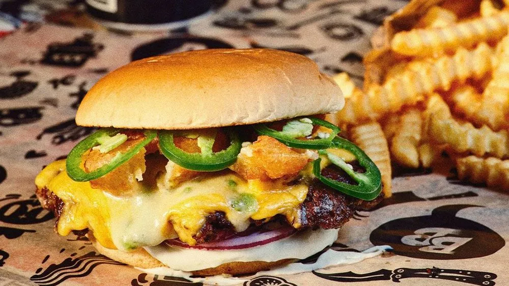 Notorious Chili Cheese Meal