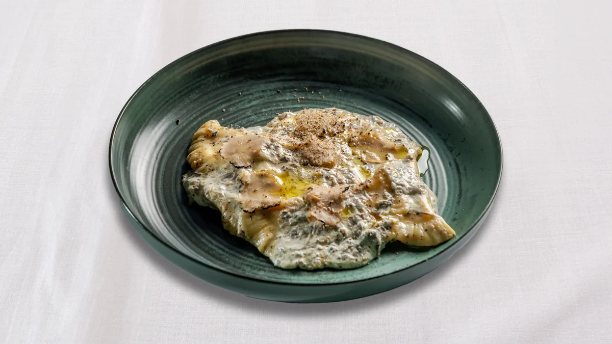 Domaći ravioli punjeni skutom i tartufatom