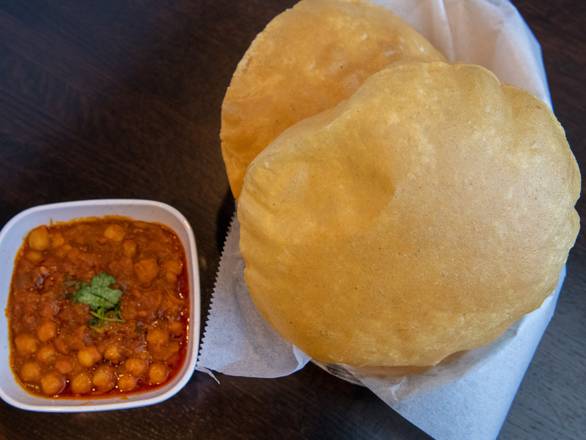 Chole Poori