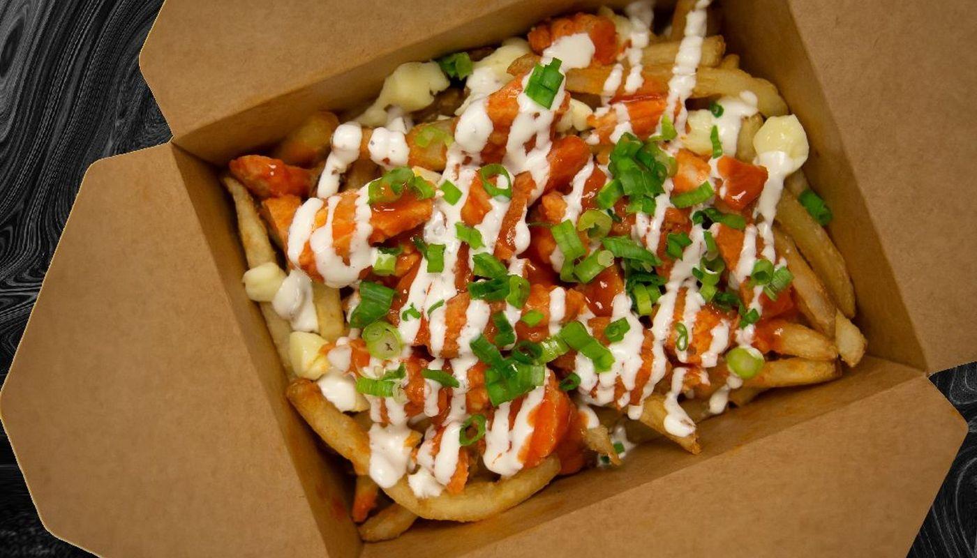Buffalo Chicken Poutine