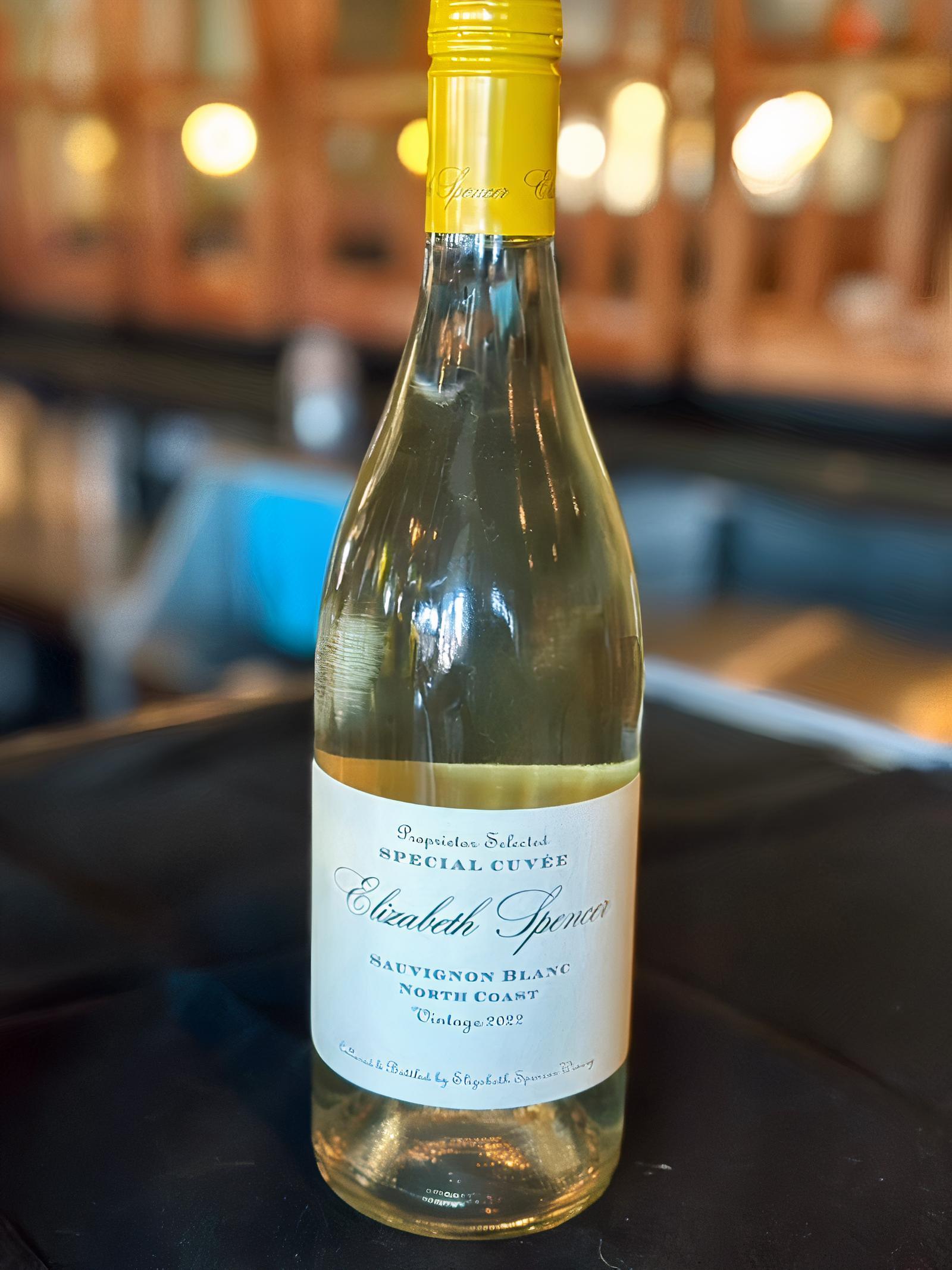 Elizabeth Spencer Sauvignon Blanc Bottle