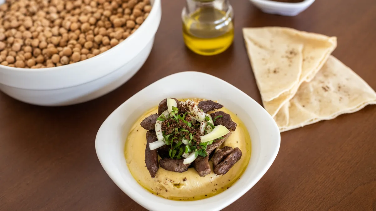Hummus beef Shawarma