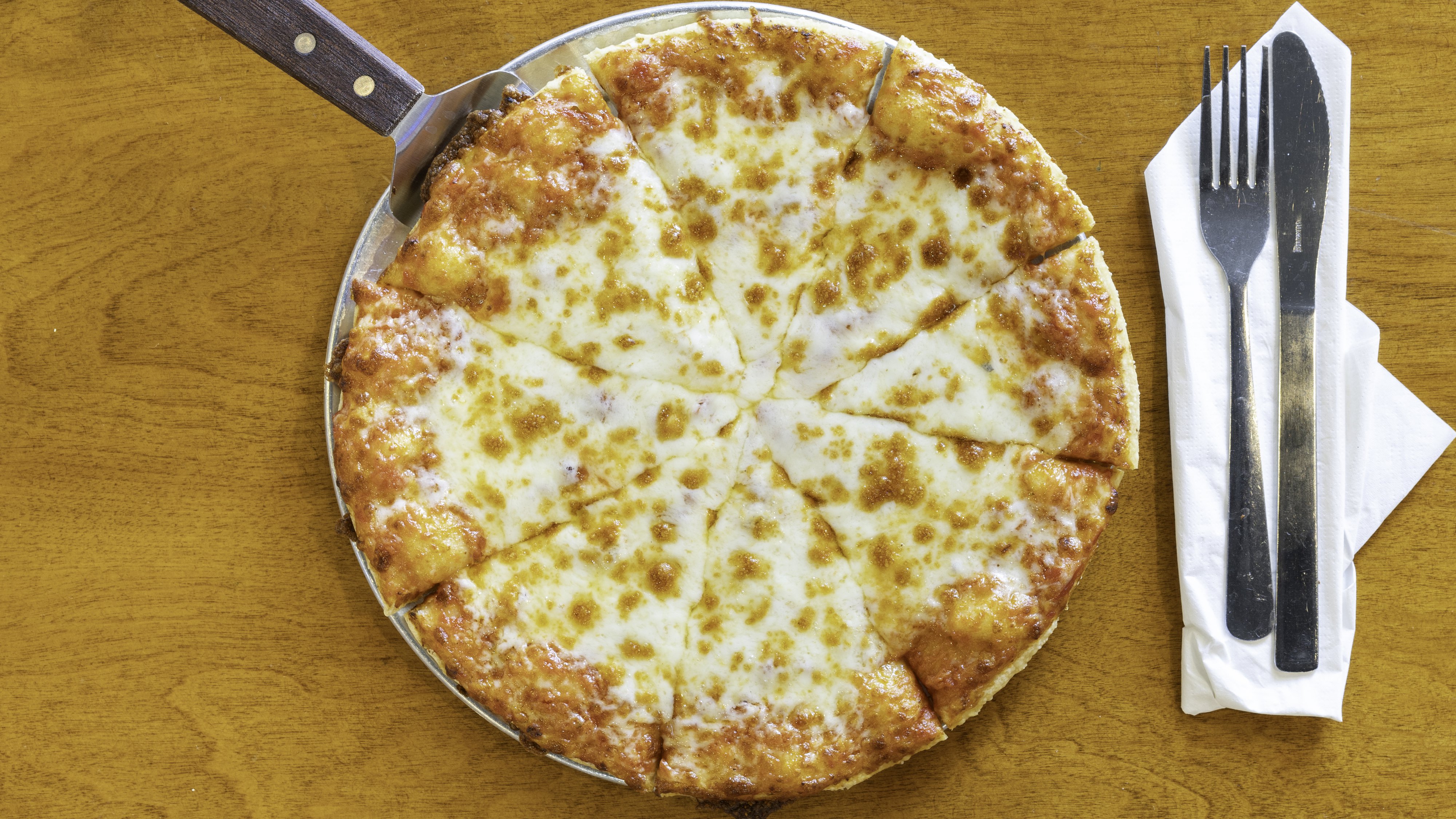 BUILD YOUR OWN PIZZA