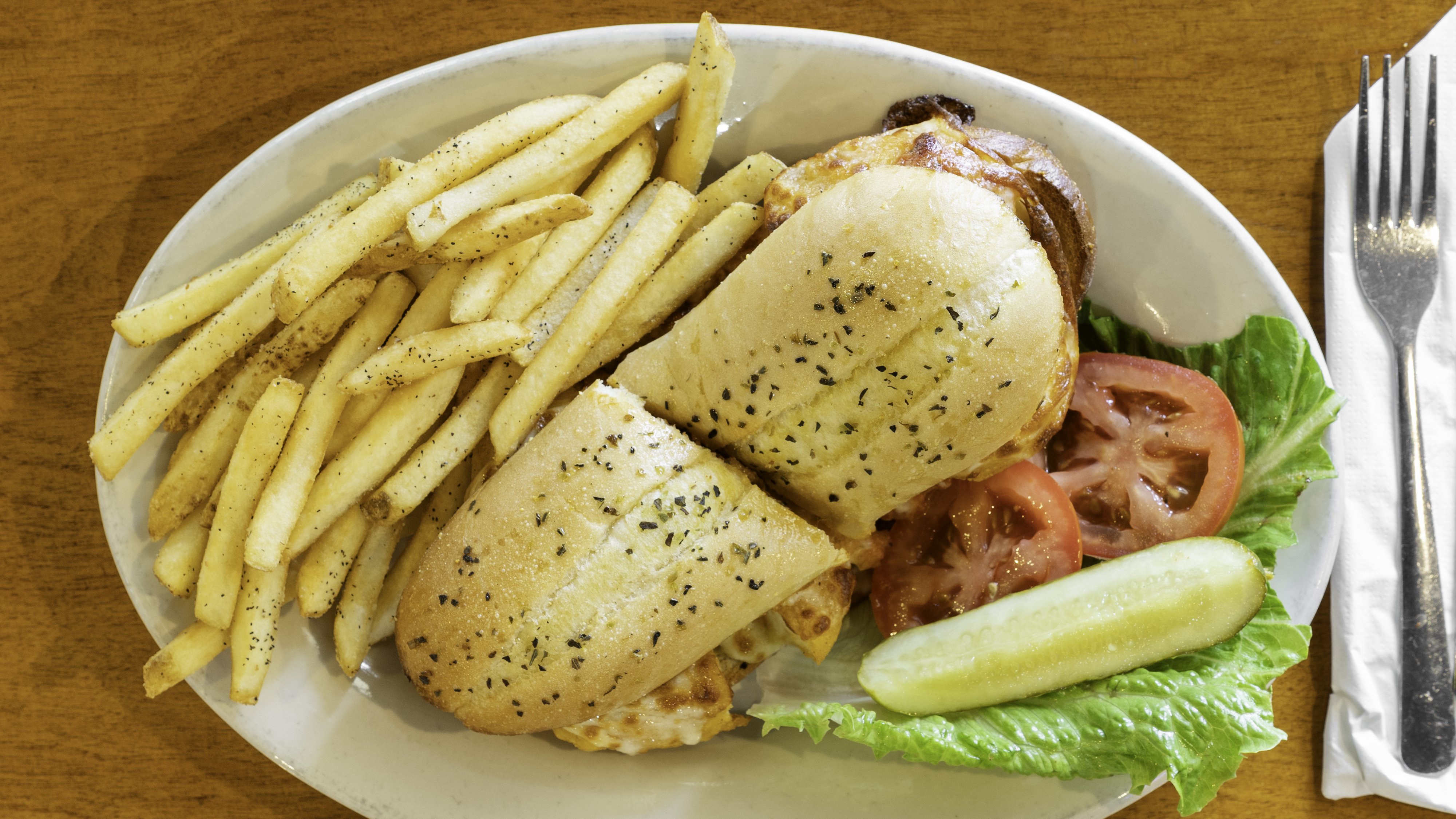 CHICKEN PARMESAN SANDWICH