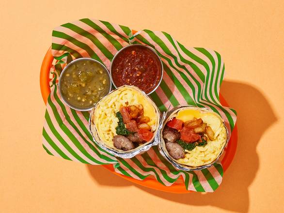 Comfy Tomato and Spinach Breakfast Burrito